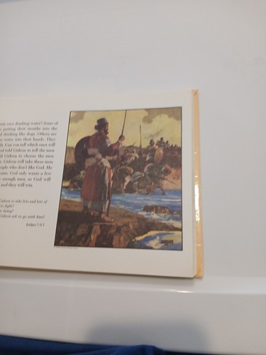 The Bible in Pictures for Little Eyes by Kenneth N. Taylor - Picture 11 of 24