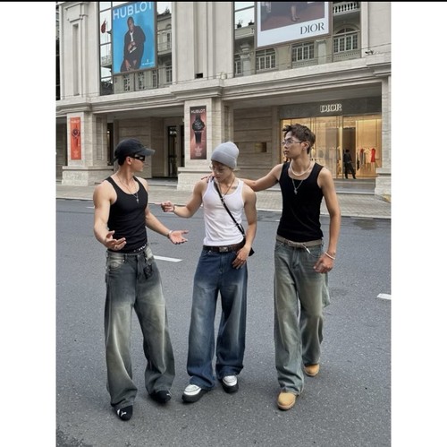 Grind wash BAGGY jeans - Whose wash jeans - Picture 8 of 12