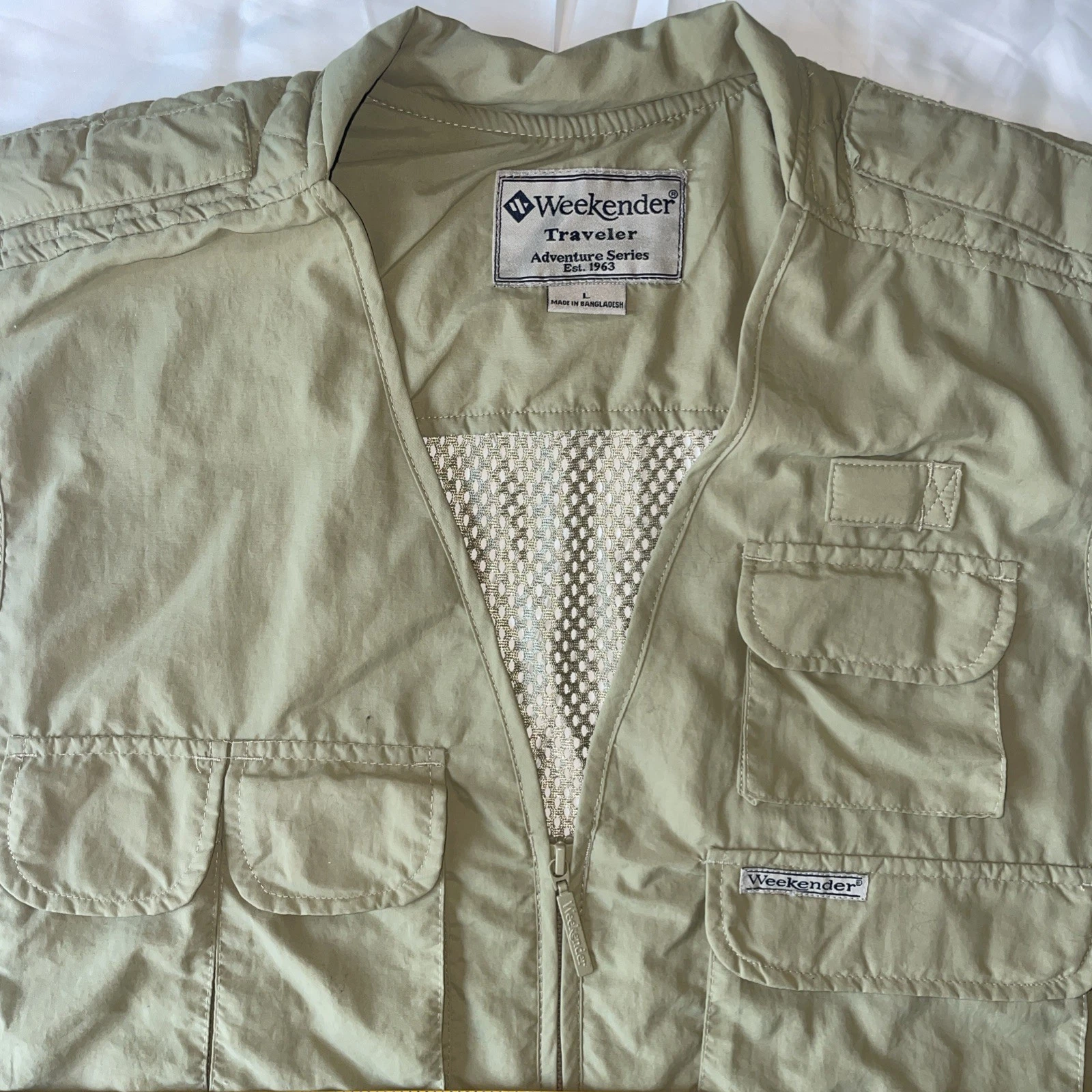 Weekender Travelers Vest Multi Pockets Large Beige Mesh Fishing Photography