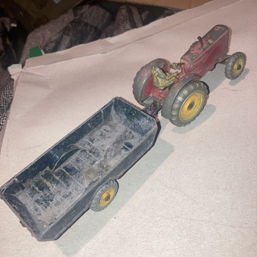 1950s Dinky Massey Harris Tractor and Halesowen Trailer Spares Repairs Resto - Picture 3 of 4