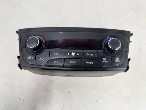 SUZUKI Sx4 S-cross 1.6 Petrol 2013-2016 Heater Control Panel 39510-61M00 - Picture 1 of 6