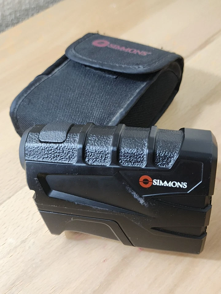SIMMONS LRF 600 Laser Rangefinder 600 Meters 4x20 Hunting-Golf w/case ~Works - Image 2 of 4