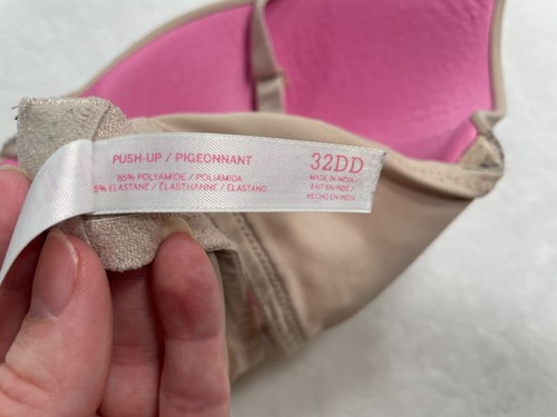 Sujetador push-up Victoria's Secret ROSA beige acolchado correas ajustables con aros 32DD - Imagen 4 de 6