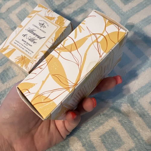 Caswell-Massey Almond & Aloe Bar Soap Set Box of 2 x 5.2 oz New & Sealed RARE - Picture 7 of 13