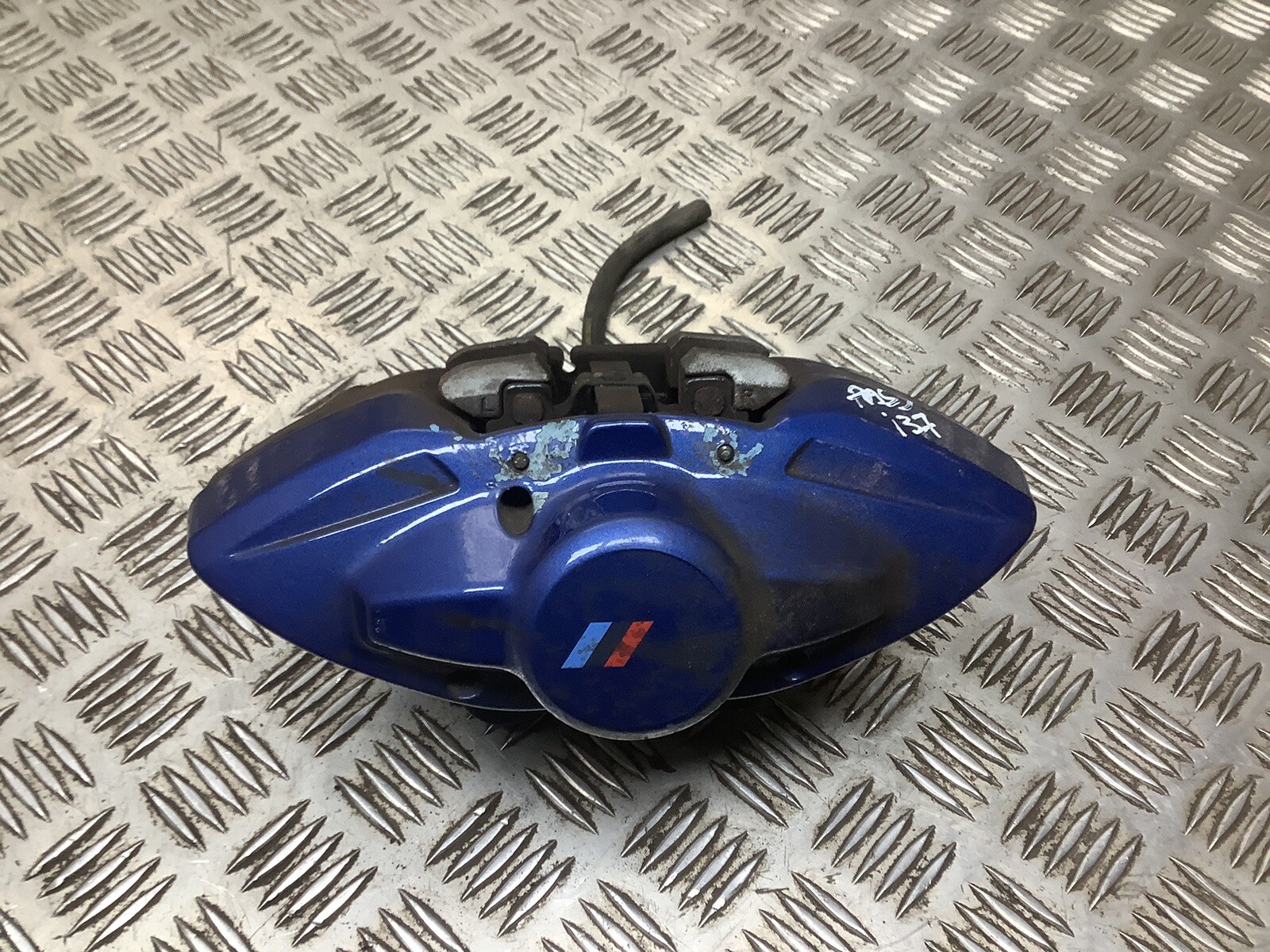 Picture 1 of 4