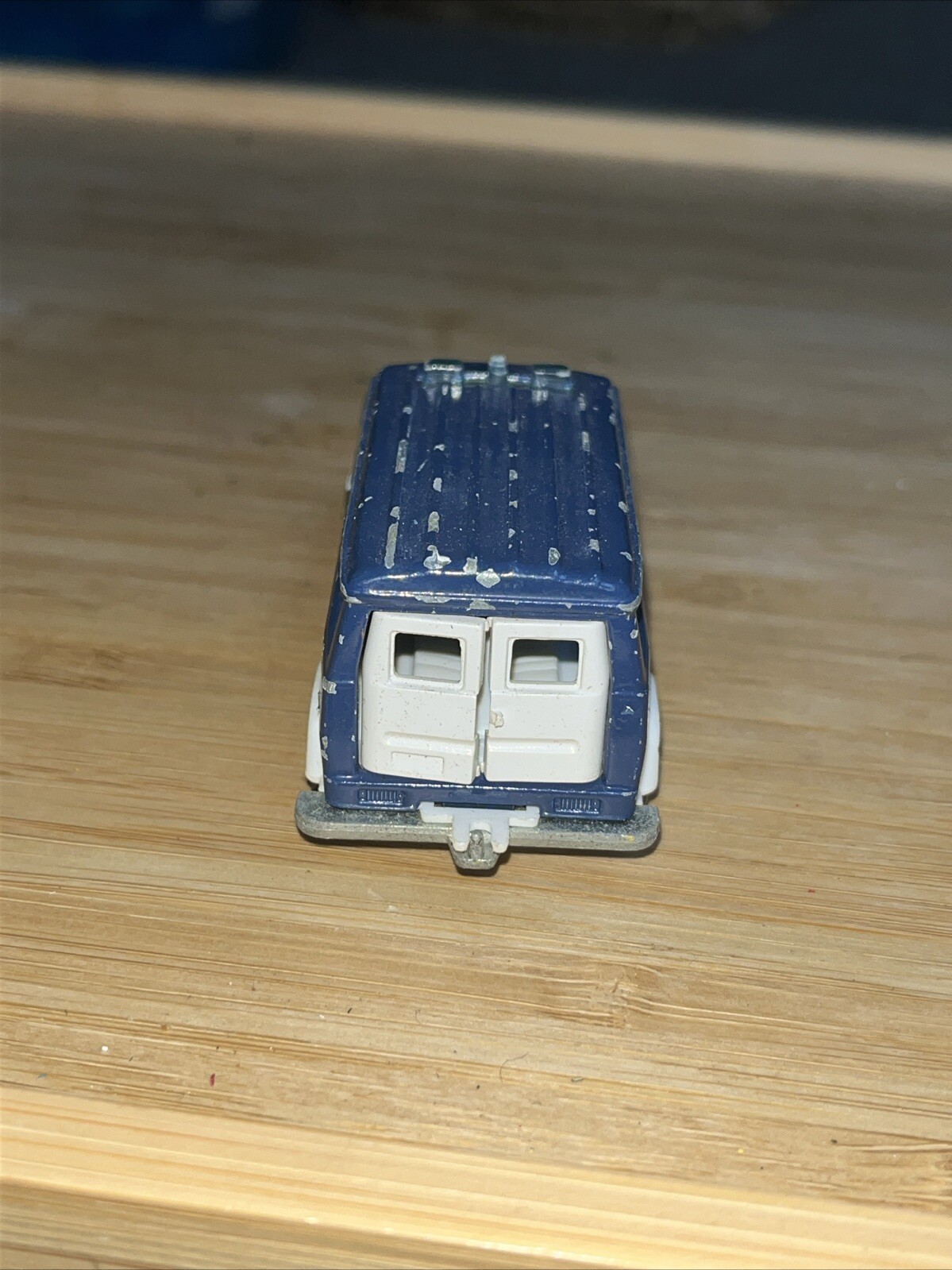 Picture 3 of 6