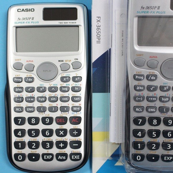 Casio FX-3650P Calculatrice programmable 10+2 caractères, écran 2 lignes,  alimentation piles/solaire (Import Allemagne)