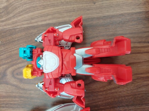Playskool Heroes Transformers Rescue Bots Heatwave the Fire-Bot Dragon Pair 19 - Picture 3 of 10