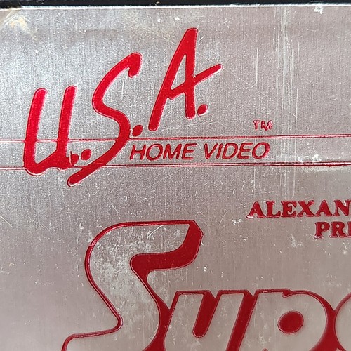 Supergirl VHS (1984 USA Home Video) DC Comics Salkind Blue Clam Shell Case - Imagen 3 de 10