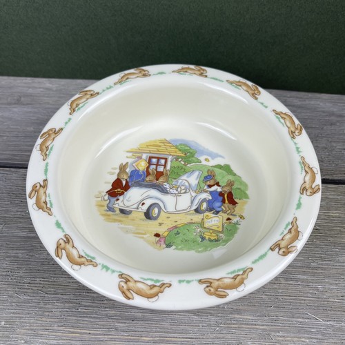 Royal Doulton Bunnykins Round Baby Plate Bowl Petrol Gas Station Sportcar Albion - Picture 1 of 10