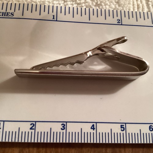 Vintage Shields Men’s Signed Silver Tone Brushed Tie Clip - Picture 5 of 7