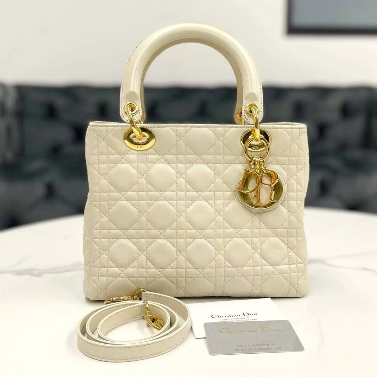 Sac à main CHRISTIAN DIOR Lady Dior peau d'agneau 2 voies cannage ivoire crème