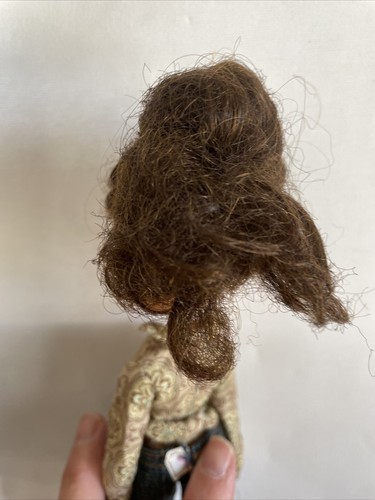 Two Bratz 2001 Fashion Dolls With Clothes And Shoes. - Picture 10 of 13