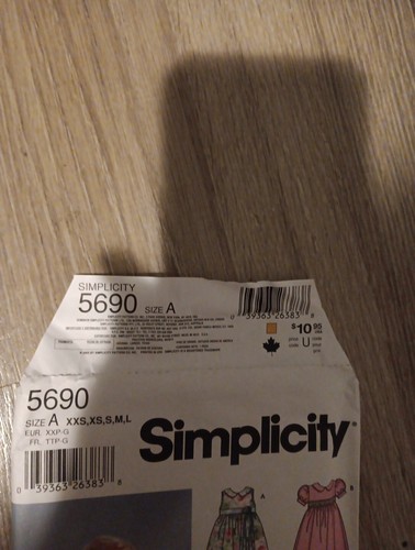 Simplicity 5690 Babies' Dress in Two Lengths Size XXSNB-L18 mo. NEW UNCUT FF - Picture 2 of 4