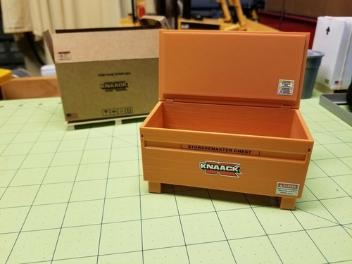 Custom Made Miniature Jobsite Tool Chest at 1:14 Scale for RC Construction - Picture 5 of 7