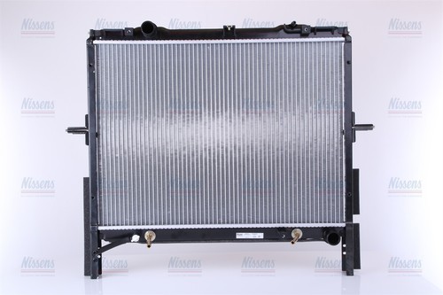 Nissens Coolant Radiator 66657 for KIA SORENTO (2003) 2.5 CRDI etc