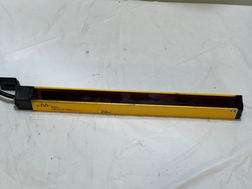 STI 70191-1013 MC47SR-20-300-X Transmitter MC47SR-20-300X 20mm X 31mm X 42mm T18 - Picture 5 of 7
