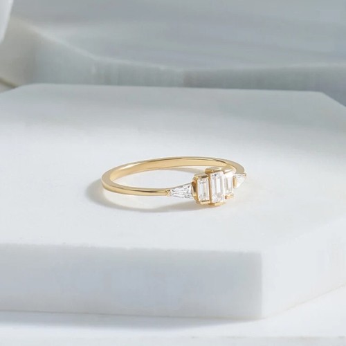 Baguette Minimalist Diamond Ring 14k Yellow Gold Finish 5 Stone Art Deco - Picture 4 of 7