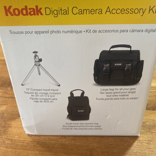 Kodak Digital Camera Accessory Kit 2 Bags And Tripod New - Picture 5 of 9