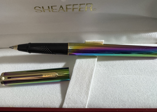 SHEAFFER AGIO 9094 ROLLERBALL PEN with Gold trim New in Box !!! - Picture 5 of 7