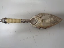 VINTAGE Ornate Handled Slice Server Pie Cake Silver