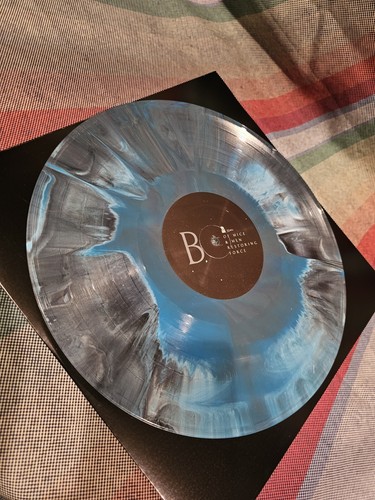 Of Mice & Men Restoring Force Blue/Black Starburst Vinyl Record LP /500 - Picture 5 of 5