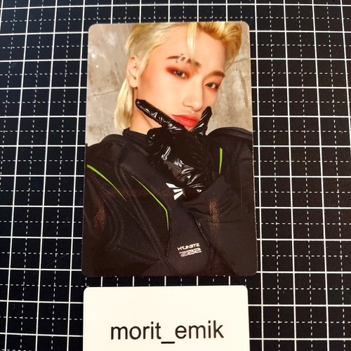 MOVIMIENTO SAN ATEEZ EL MUNDO EP.1 Z ver. - Tarjeta fotográfica oficial LTD guerrilla PC - Imagen 16 de 18