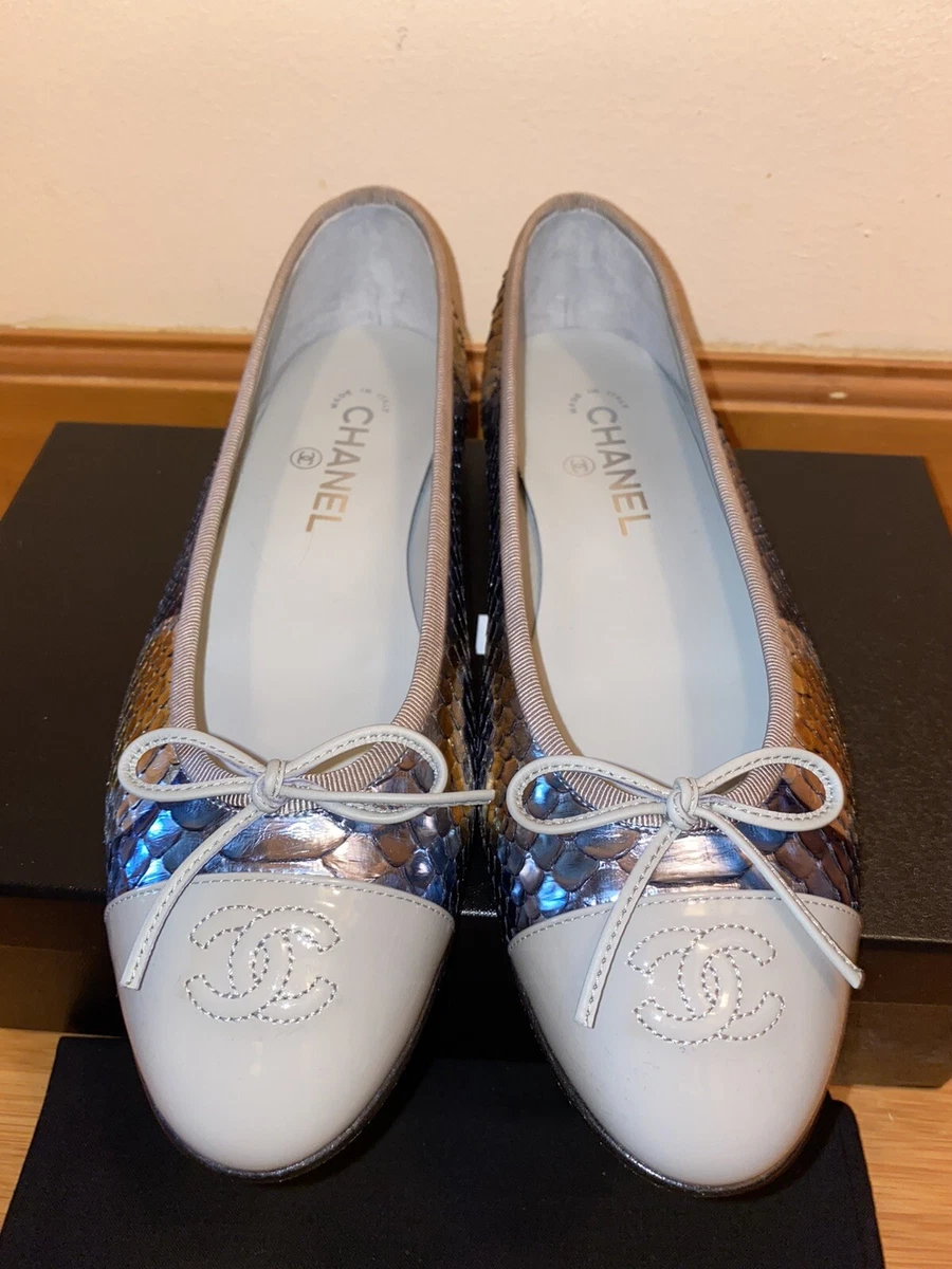 Chanel Mary Jane Ballet Flat Shoes Pearl Button Sz 40/10