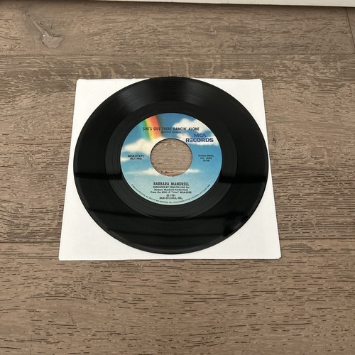 BARBARA MANDRELL WISH YOU WERE HERE/SHE'S OUT THERE DANCIN' ALONE VINYL 45 VG+ - Picture 1 of 4