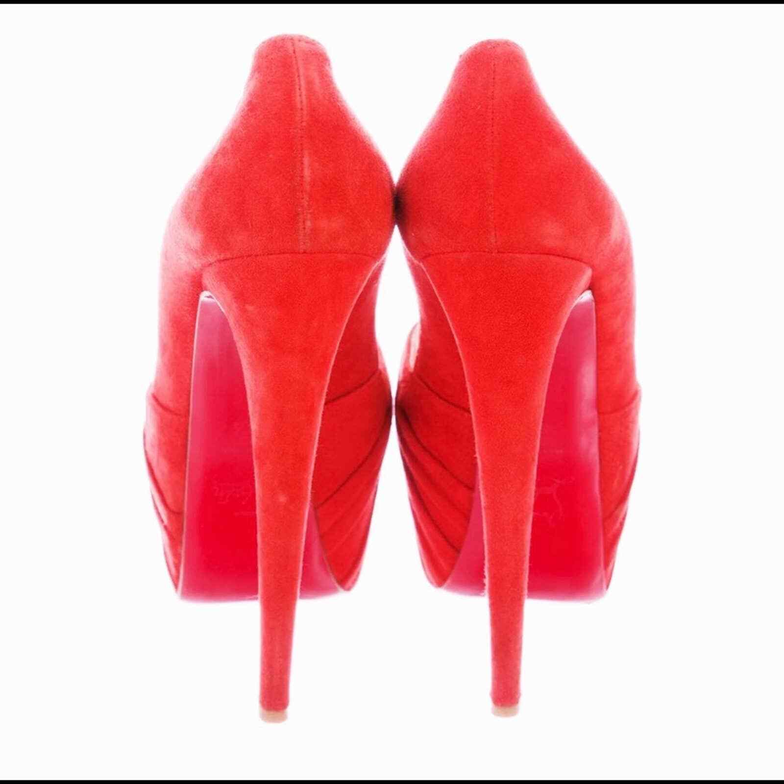 louboutin lady gena