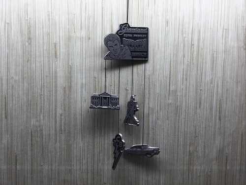 ELVIS PRESLEY'S GRACELAND - Pewter Wind Chime - Vintage 1990s