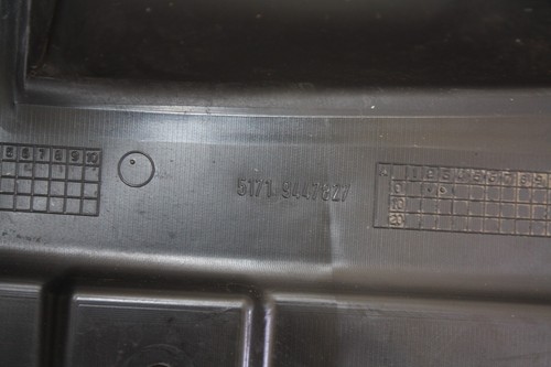 Mini F55 F56 LCI protector contra salpicaduras delantero izquierdo 51719447825 genuino - Imagen 9 de 13