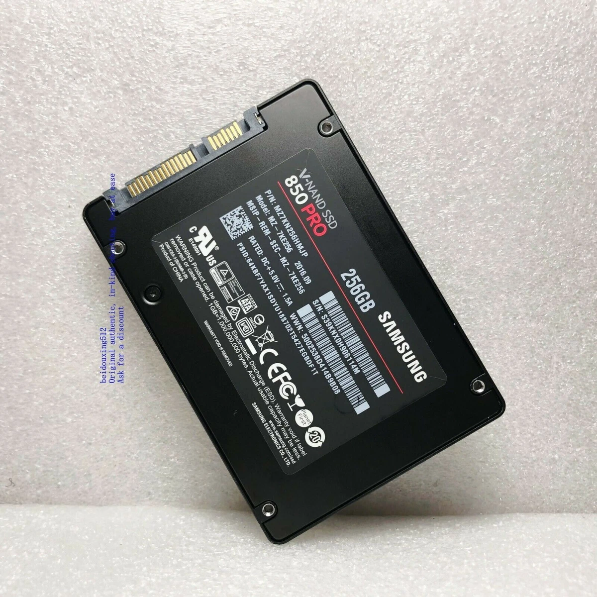 Z471439 SAMSUNG SATA 256GB SSD 2.5インチ 1点【中古動作品