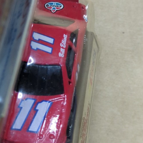 NASCAR Racing Champions Bill Elliott #11 1992.   Diecast 1:43 - Picture 8 of 10