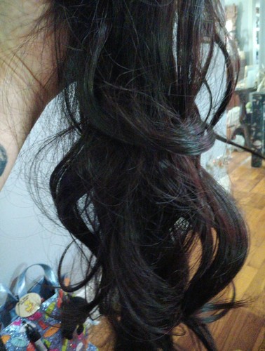 26-inch CHOCOLATE BROWN Big Waves Synthetic Hair Ponytail - Picture 6 of 6