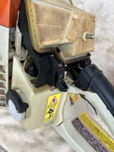 🇺🇸Stihl MS270C Chainsaw 50CC 16” Bar & Chain🇺🇸 - Picture 8 of 21