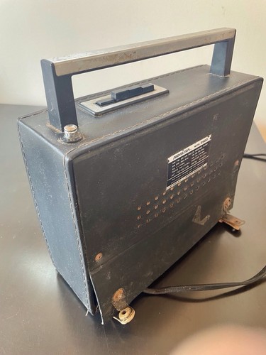 VTG SOUNDESIGN 2520 4 Band Portable Radio AM/FM/VHF/SW Tested Works Great - Picture 4 of 6