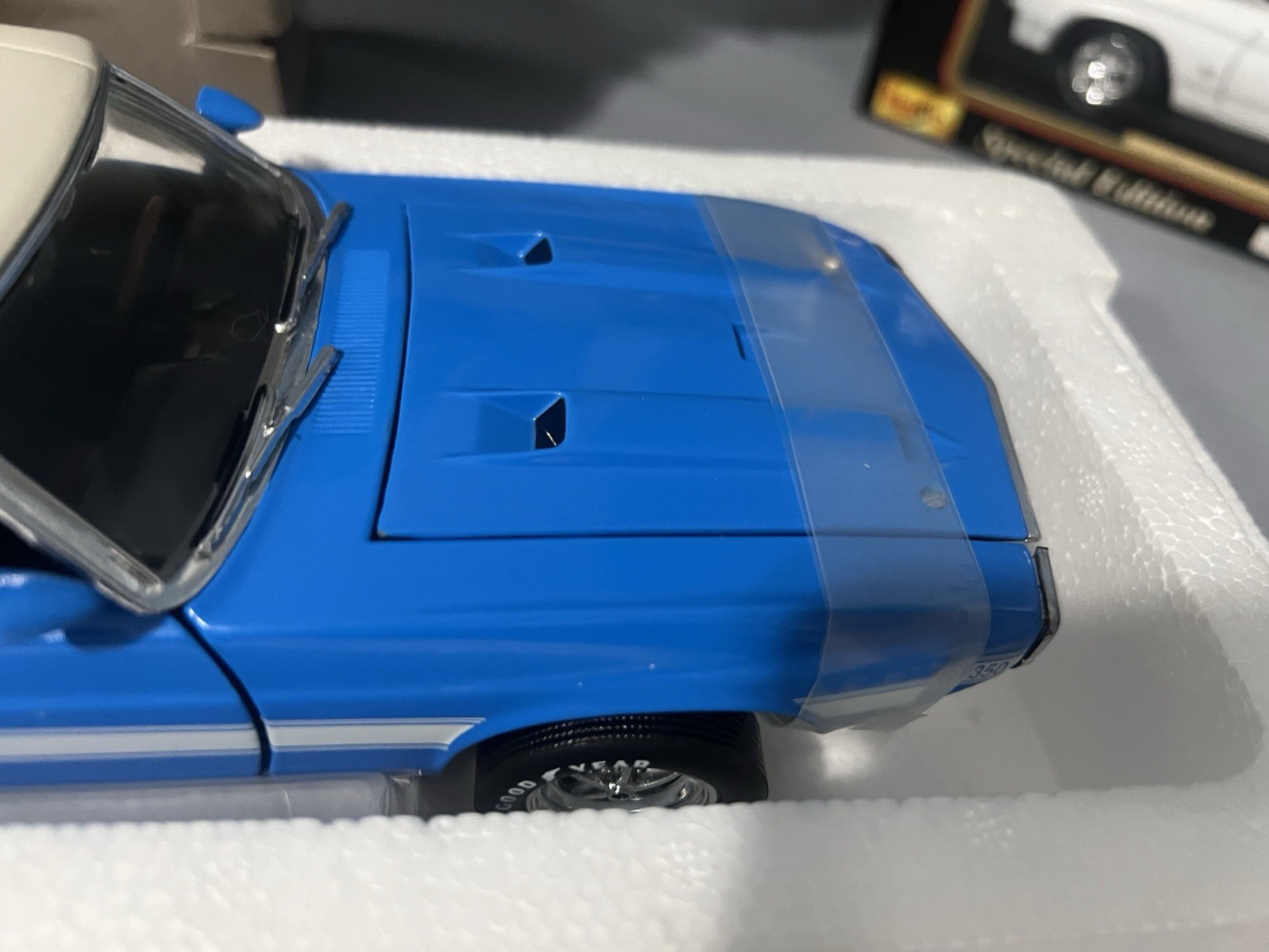 Picture 4 of 19