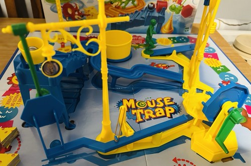 Vintage 1999 Mouse Trap Board Game MB Games Mousetrap, Complete. Super Condition - Picture 3 of 20