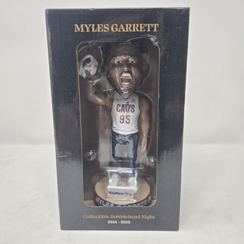 Myles Garrett Cleveland Cavaliers Cavs (Browns) Bobblehead 2024-2025 - Picture 1 of 2