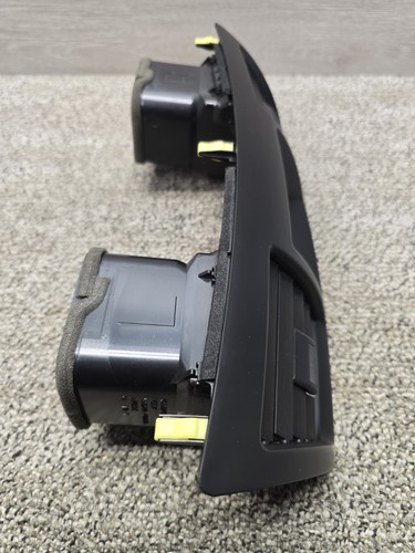 🐸 NICE 2008-2012 Toyota Highlander Center Dash AC Air Vent Trim Bezel OEM 08 09 - Picture 8 of 13