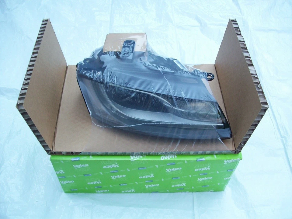 Faro delantero derecho xenón audi a5 s5 8f 8t cupé valeo 043580 2008-2016 Foto 2 de 4