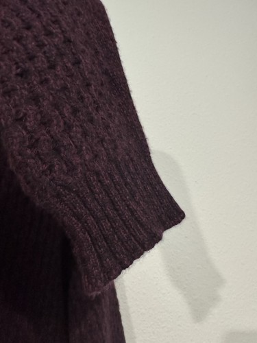 Prada Mens Thick Woven Crewneck Sweater - Wool / Cashmere 50 (40 US) Maroon - Picture 6 of 14