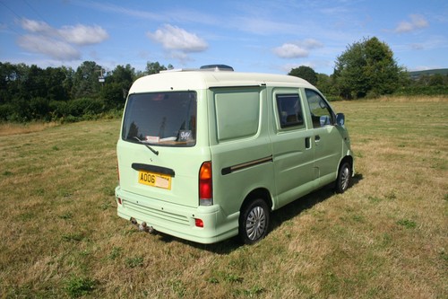 Daihatsu Extol Micro Camper Van (Petrol / ULEZ compliant) - Picture 2 of 20