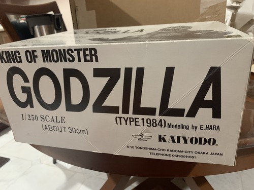 Toy Figure Kaiyodo King of Monster Godzilla 1/250 Type 1984 Series No.3 & Box - Picture 4 of 21