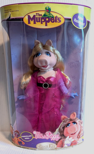 2006 Brass Key The Muppets Miss Piggy 12" Porcelain Doll 25th Anniversary - New
