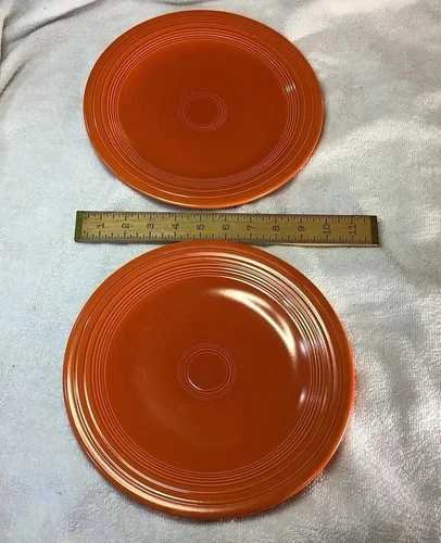 2 Vintage Fiesta Ware 10 1/4” Orange Glaze Dinner Plates Very Clean No Damage