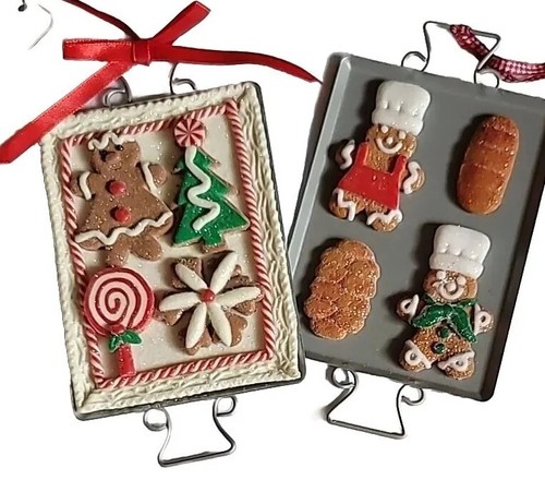 Set Of 3 Dimensional Gingerbread Cookie Sheet Ornament Must have for any baker - Picture 6 of 6