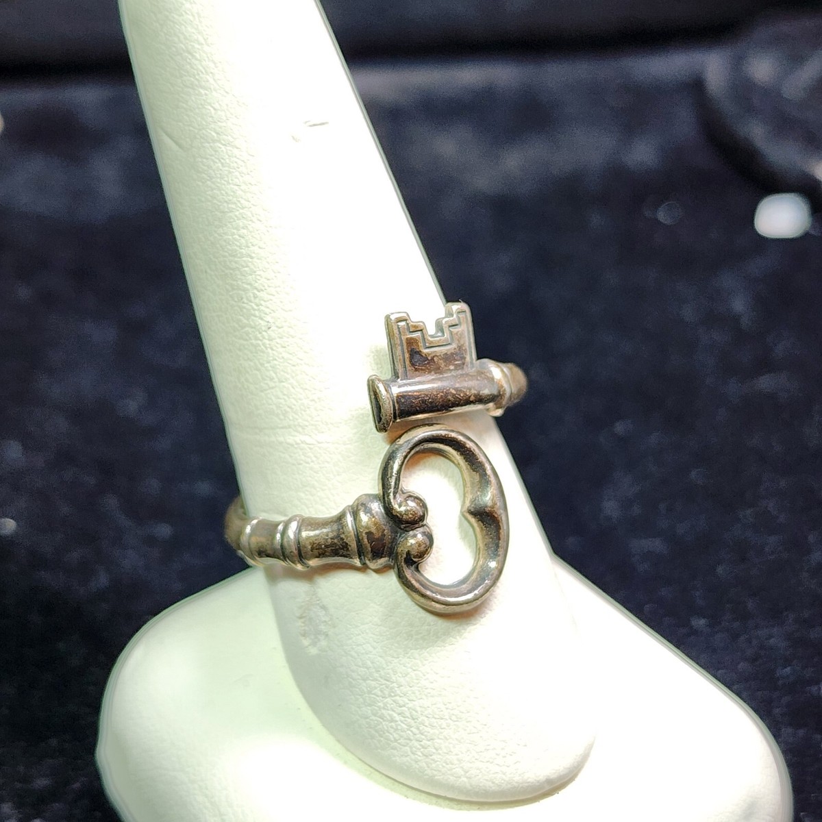 Vintage Avon Sterling Silver Skeleton Key Bypass Ring Size 9 | eBay