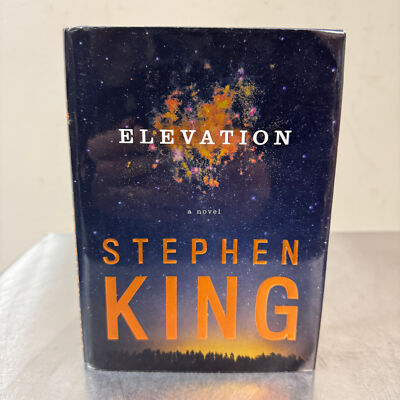 ELEVATION by Stephen King - Hardcover w/ Dust Jacket - First / 1st 2018